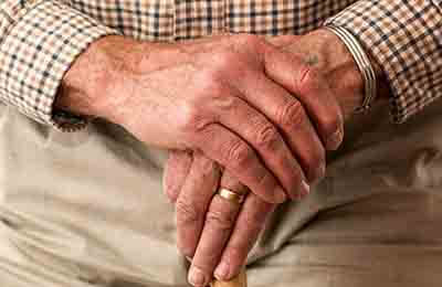 老年慢性病護理管理中連續護理模式的作用