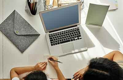 體育教師怎樣提升自我評(píng)價(jià)能力